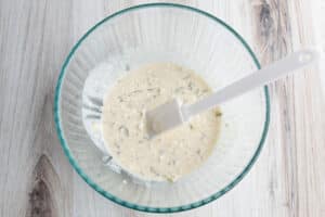 Picture of bowl with cottage cheese dressing.