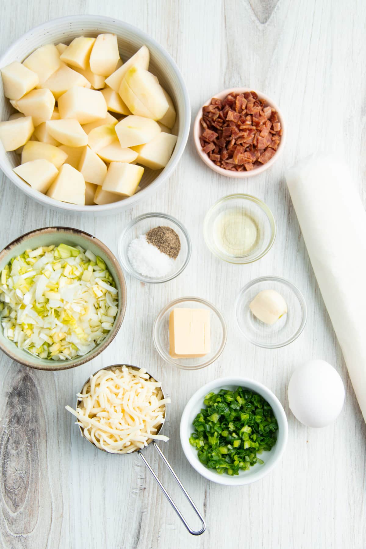 Picture of all individual ingredients in little bowls. 