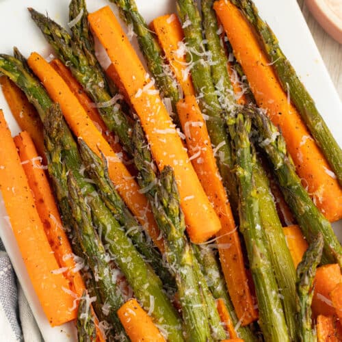 Picture close-up of carrots and asparagus.