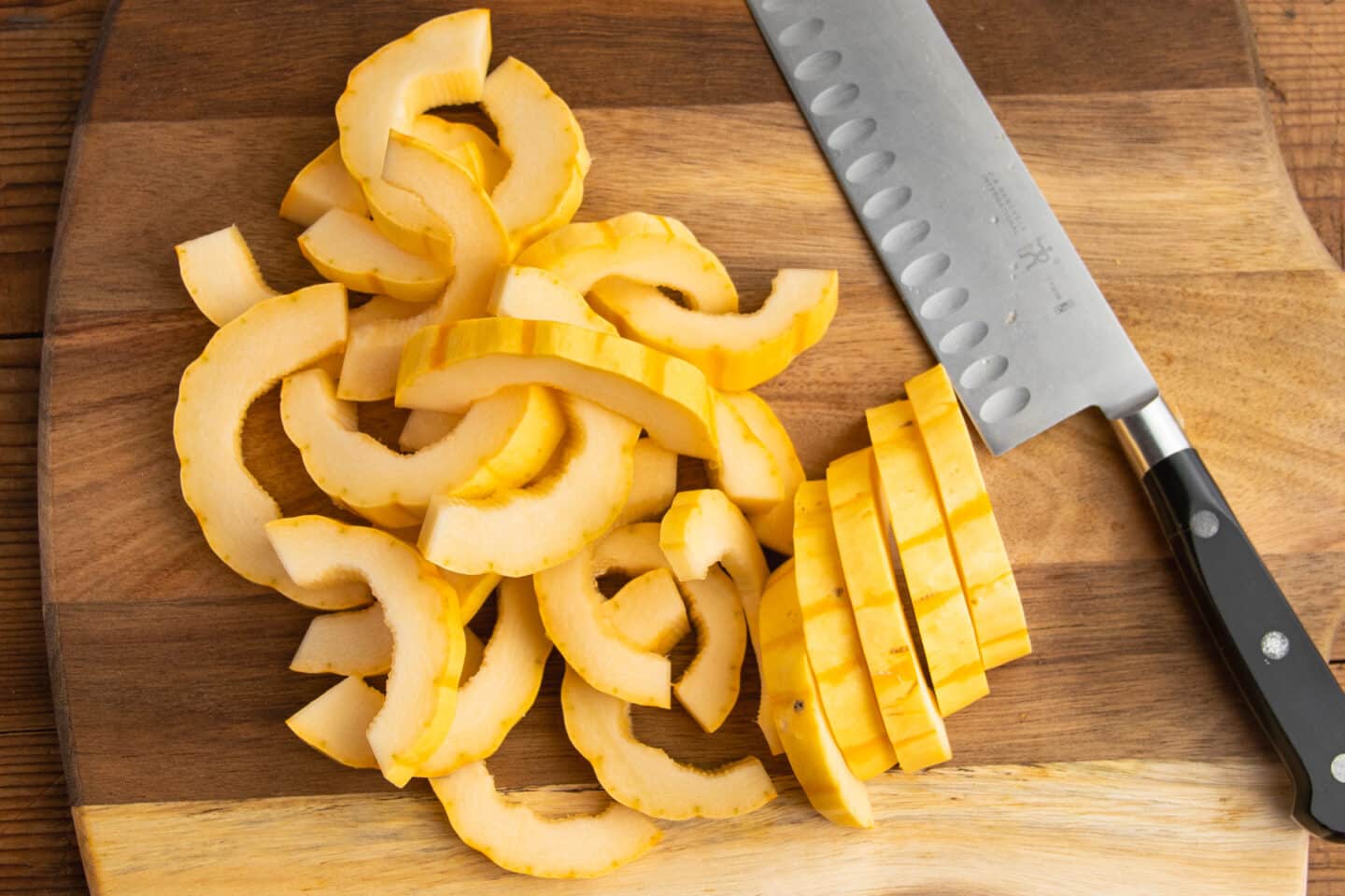This is a picture of cutting delicata squash in half rings.