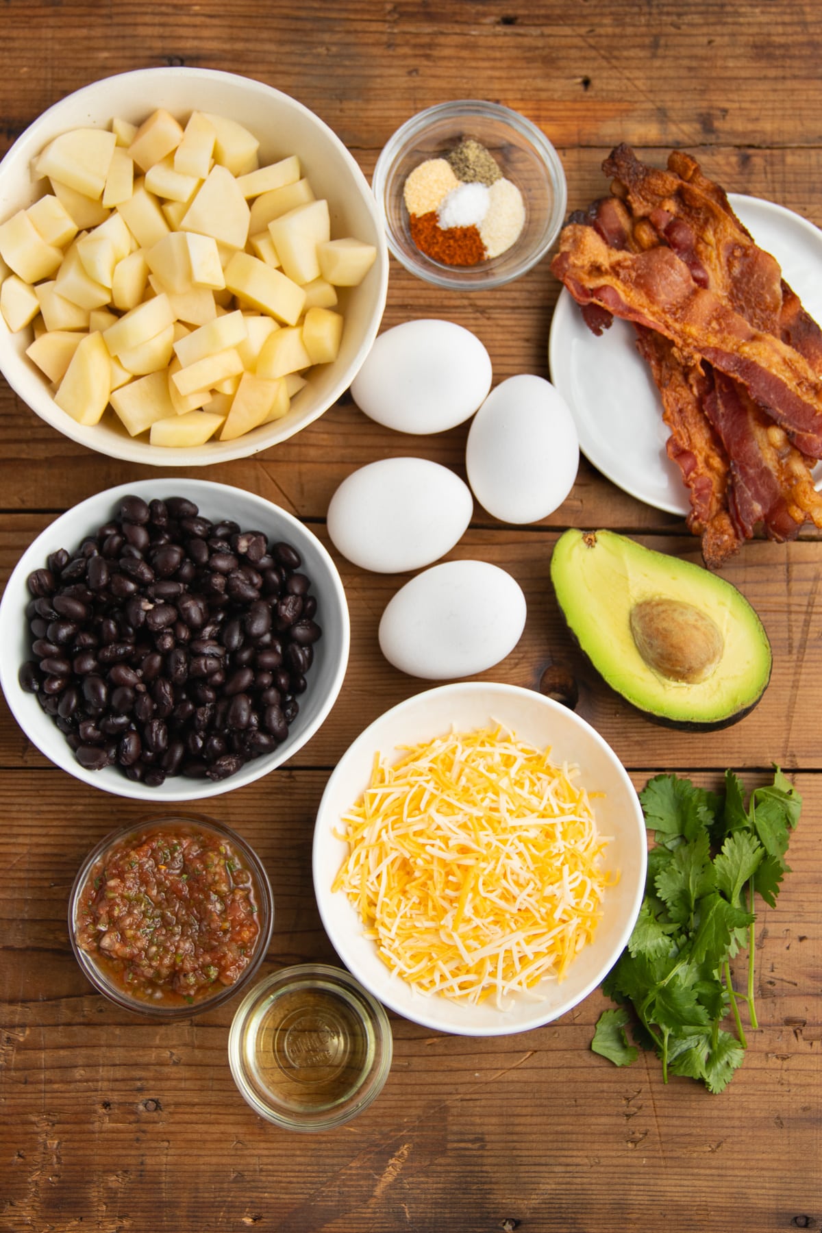 This is a picture of all the ingredients needed to make these breakfast bowls.