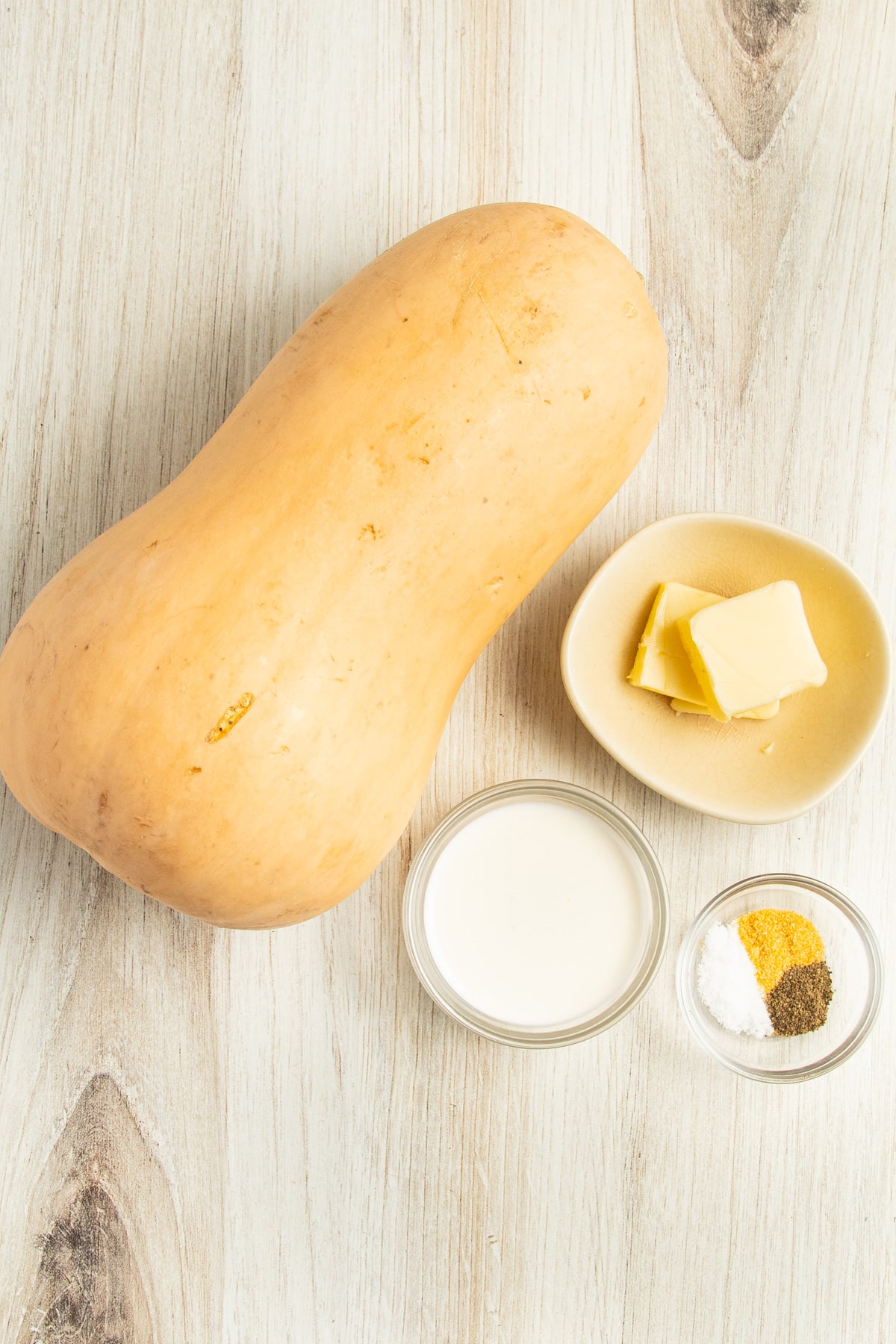 This is a picture of the ingredients needed to make mashed butternut squash.