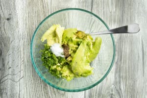 This is a picture of the ingredients in a bowl before being smashed.
